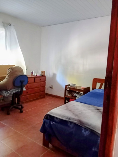 Dueño, Casa A 4 Cuadras De Antel Arena,2 Dormit. Usd 128.000