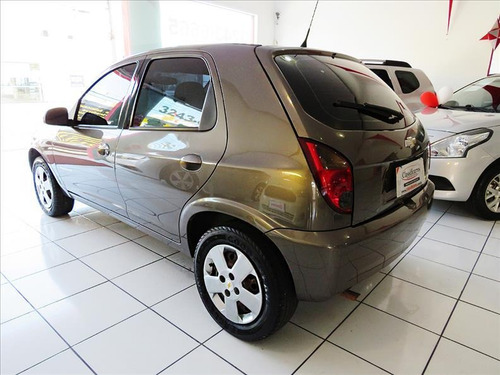 Imagem 9 de 10 de Chevrolet Celta Lt 1.0 8v Advantage Flex 2014