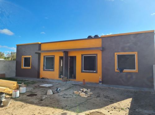 ¡¡ Chalet A Estrenar !!