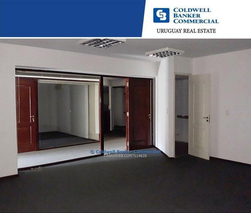 Oficina - Ciudad Vieja - Plaza Independencia - Alquiler