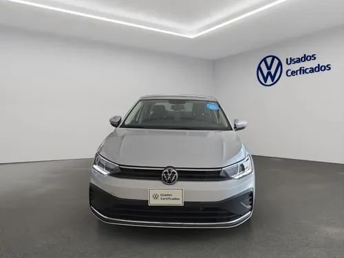 Volkswagen Virtus TRENDLINE L4 1.6L 110HP STD