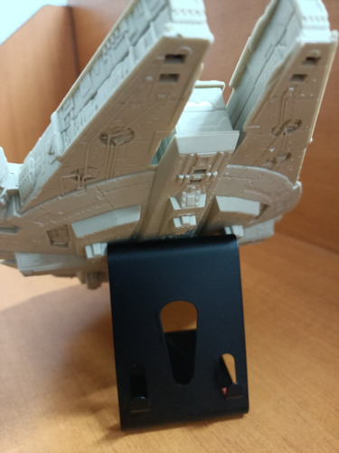Halcon Milenario Marca Hasbro (Usado)