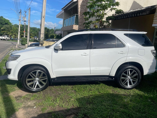 Toyota SW4 3.0 Srv 7l 4x4 Aut. 5p 171 hp