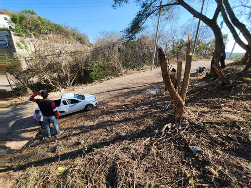 Venta Lote Iris Iii De Buen Tamaño Y Vistas Panorámicas Con Proyecto Incluído Y Todos Los Servicios En Fracc Rancho San Diego Ixtapan De La Sal Edomex