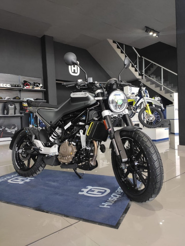 Husqvarna Svartpilen 200 Año 2021