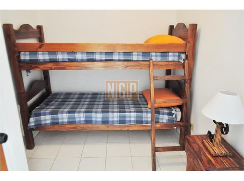 Apartamento Con Todos Los Servicios Buena Rentabilidad- Ref: 18257