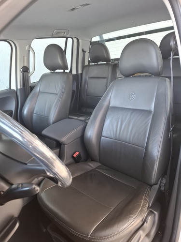 Volkswagen Amarok 2.0 Trendline Cab. Dupla 4x4 4p