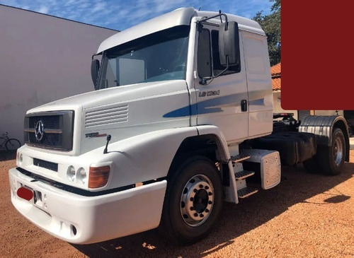Imagem 2 de 7 de Mercedes - Benz - 1634 - 4x2 - 2004