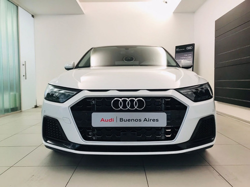 Imagen 2 de 12 de Audi A1