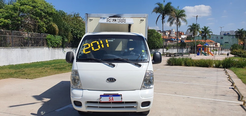 Imagem 3 de 14 de Kia Bongo Refrigerada 2011