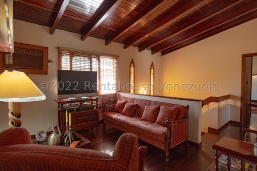 Stephany La Roche Casa En Venta En Santa Paula Mls #23-668