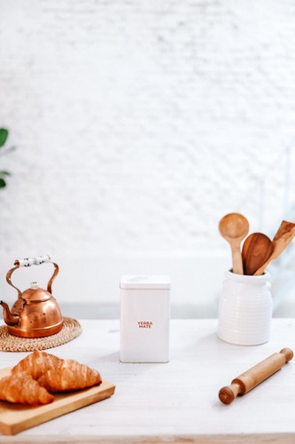 Imagen 7 de 10 de Una Yerbera Un Mate Xl - Blanca (500g)