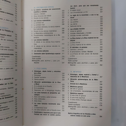Nociones Generales De Lógica Y Filosofía - Juan A. Casaubon