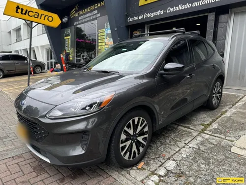 Ford Escape 2.5 Se Hev