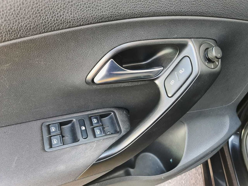 Volkswagen Polo 1.6 L4 Mt 2018