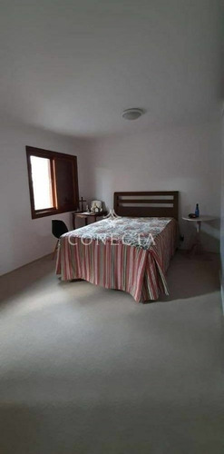 Imagem 28 de 30 de Alphaville 12 - Casa 600m² - 6 Dormitórios, 3 Suítes, Piscina, Churrasqueira, Jardim, Aquário Natural - Cncd083