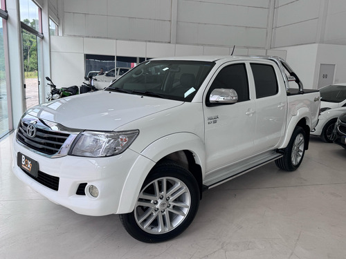 Toyota Hilux 2.7 Srv Cab. Dupla 4x4 Flex Aut. 4p