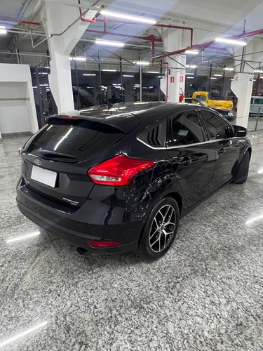 Ford Focus 2.0 Titanium Flex Powershift 5p