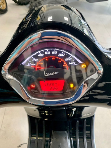 Imagen 7 de 20 de Vespa Piaggio Gts Super 300 2018 - Palermo Bikes