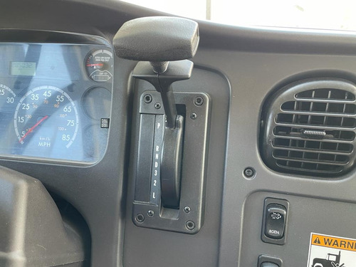 Rabón 2015 Freightliner M2 Caja Seca 24' Pies