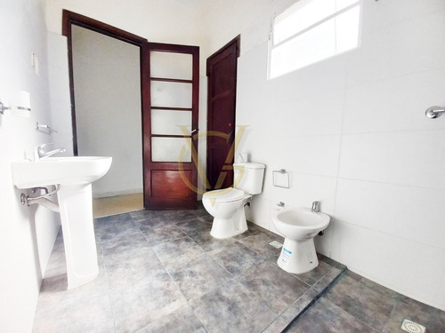Imagen 5 de 8 de Apartamento De 1 Dormitorio En Tres Cruces.