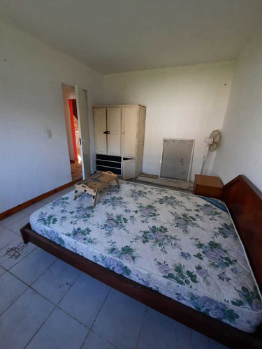 Imagen 8 de 14 de Venta En Block, Casa 3 Ambientes Con Dos Dptos Y Un Galpon