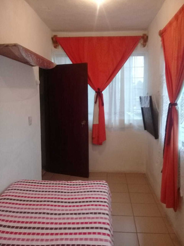 Se Rentan; Departamentos, Estudio, Cuartos O Roomies, Estudiantes