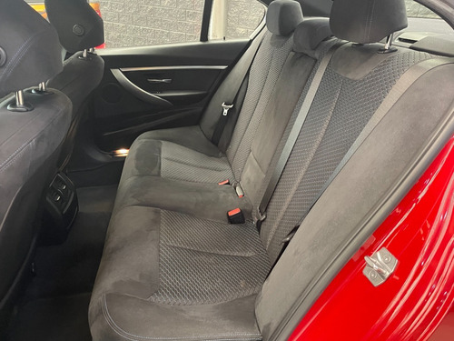 Imagen 8 de 9 de Bmw 320ia Sportline 2018 Rojo