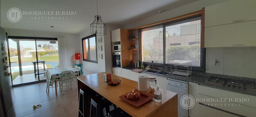 Imagen 11 de 27 de Excelente Casa A Laguna En Santa Clara Para Vacacionar En Enero 2022 - Villanueva - Tigre