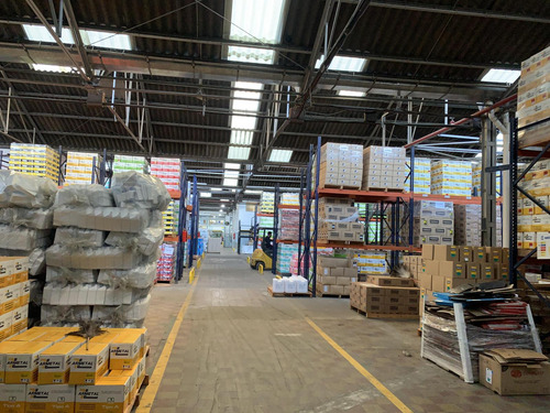 Deposito De 4900 M2