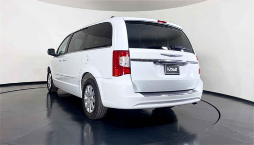 Imagen 4 de 15 de 111814 - Chrysler Town & Country 2016 Con Garantía