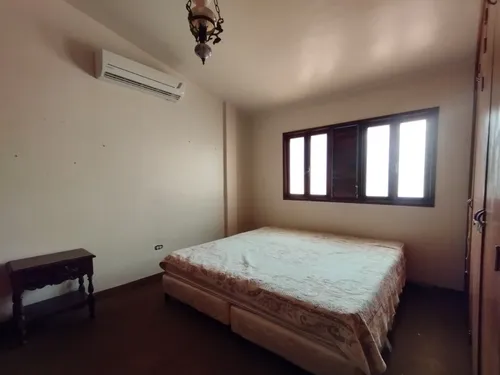 Casa Quinta En Venta Ubicada En Urbanizacion Trigal Norte Valencia. St