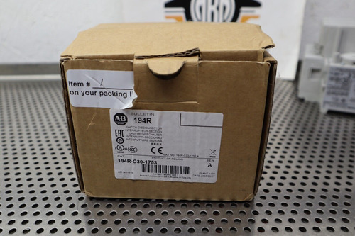 Allen Bradley 194r-c30-1753 Ser A Switch Disconnector Ne Zza