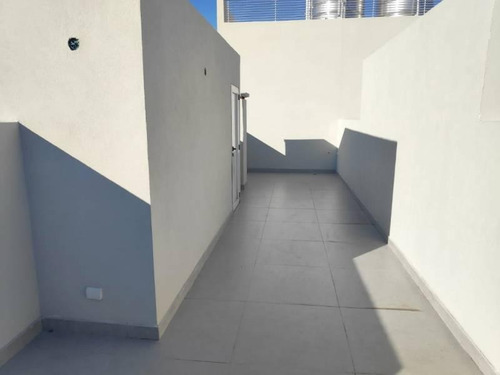 Imagen 9 de 20 de Departamento De Un Ambiente Divisible Diseño Único: Pileta, Terraza Y Parrilla Propias!