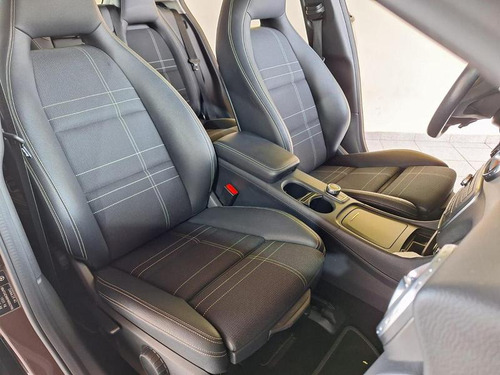 Mercedes-Benz Classe GLA Gla 200 Ff