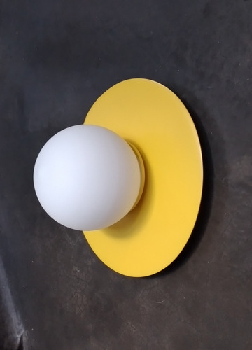 Aplique De Pared Amarillo C/ Globo Vidrio Opal Satinado Ø12