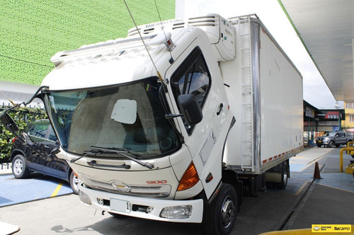 Furgon Hino Fc500