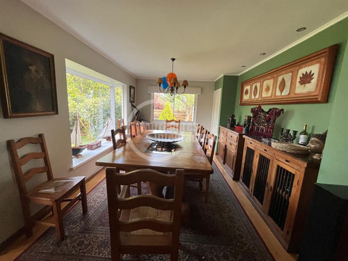 Casa En Venta De 6 Dorm. En Santo Domingo