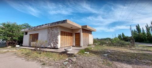 Vendo Casa, Con Galpón Y Finca 4 Ha. En Bowen Gral. Alvear Mza.