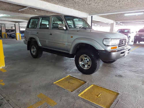 Imagen 3 de 8 de Toyota Burbuja