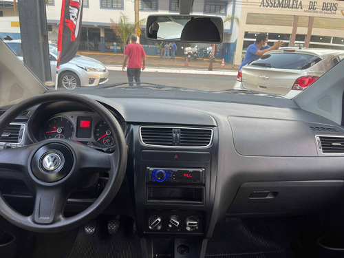 Imagem 7 de 7 de Volkswagen Fox 1.0 Mi Trend 8v Flex 4p Manual