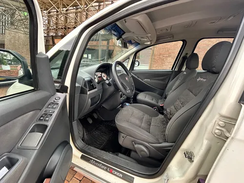 Fiat Idea 1.8 Adventure Locker