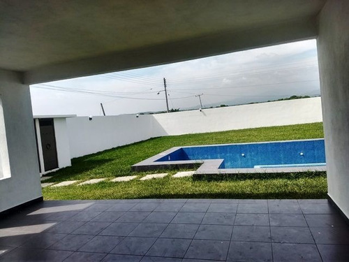 Imagen 12 de 22 de ¡¡¡gran Preventa!!! Casa Con Alberca Y 450m2 De Terreno Ayal