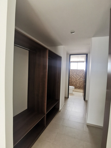 Imagen 5 de 17 de Remate! Departamento En Latitud, Centro De Querétaro