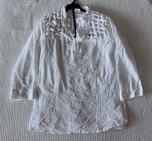 Blusa Blanca Bordada 