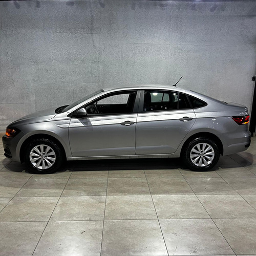 Volkswagen Virtus 1.6 MSI Flex 16V 4p Aut.