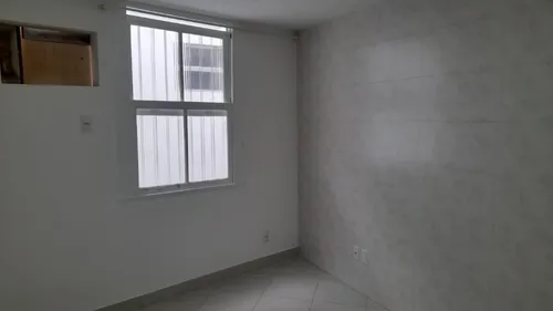 Imóvel Em Vila. Próximo Ao Norte Shopping E Ao Mercado Rede Economia.