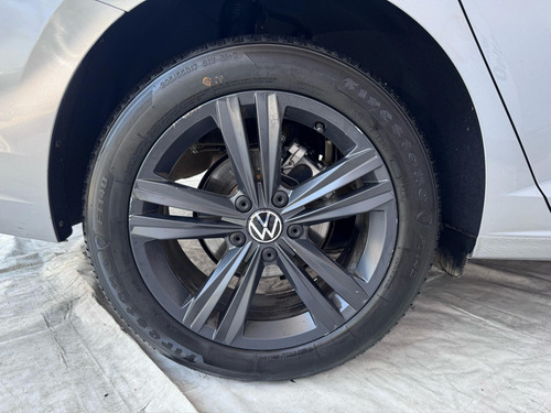 Volkswagen Jetta 2.5 Sportline Tiptronic At