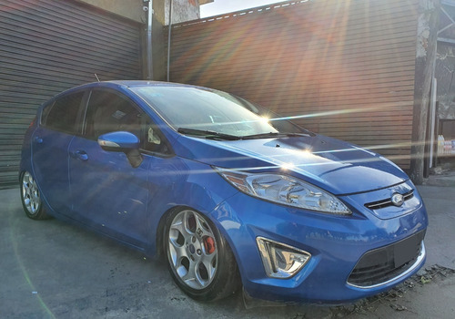 Imagen 5 de 15 de Impecable Ford Fiesta Titanium Año 2011 Con Solo 122.000 Km