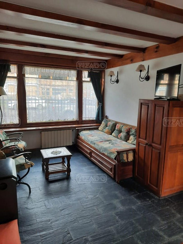 Turístico Cabaña En Venta Ubicado En Centro, San Martin De Los Andes, Patagonia